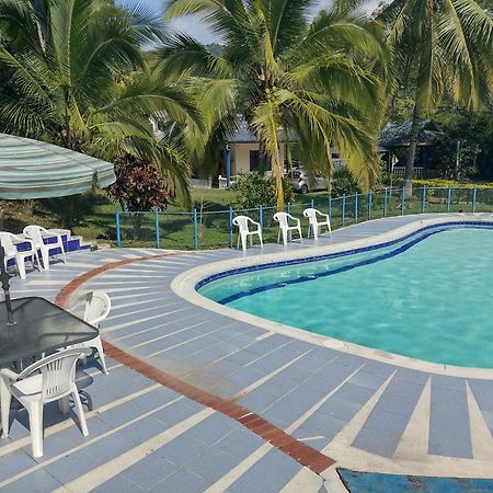 Hotel Campestre El Salitre Villeta Exterior foto